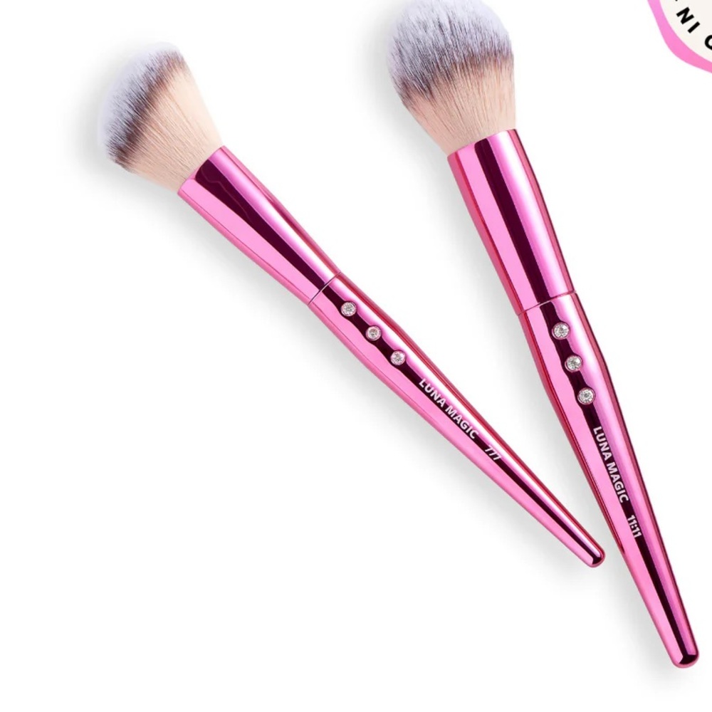 Luna Magic Beauty Duo Face Brush Set, two pink makeup brushes